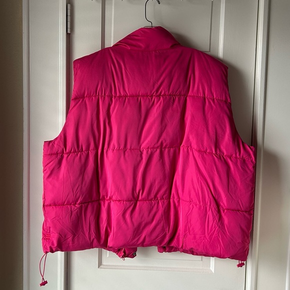 Urban Outfitters Hot Pink Puffer Vest - Picture 3 of 7